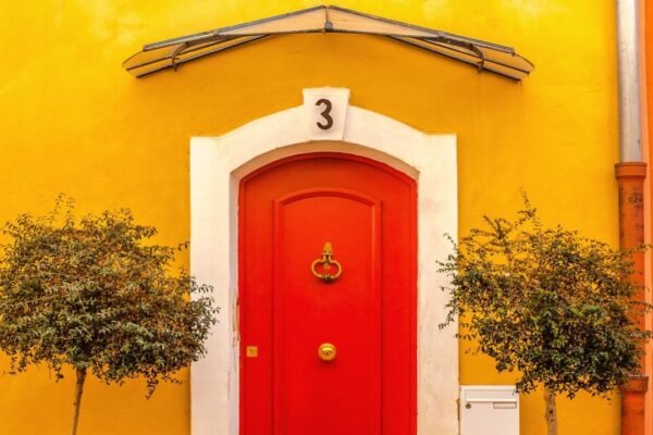 door hinge for orange sort of