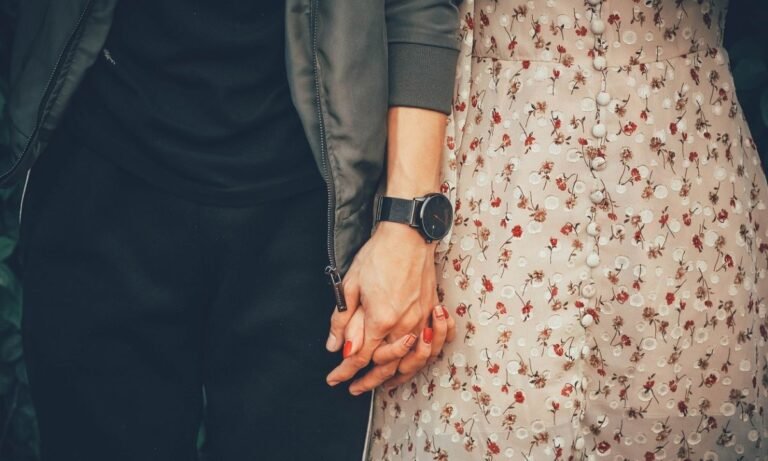 a true relationship is two imperfect people refusi - tymoff
