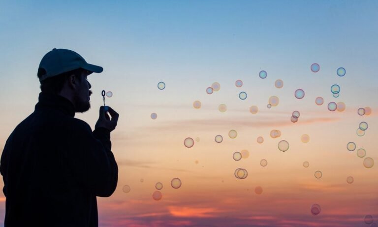 Bridging the Gap Between Tech, Health, and Insurance with Ztec100.com ztec100.com tech health and insurance