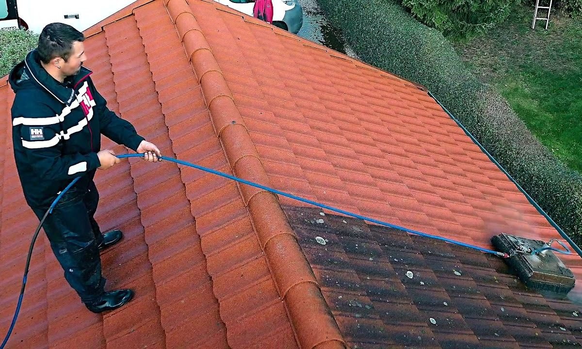 Benefits of Roof Cleaning