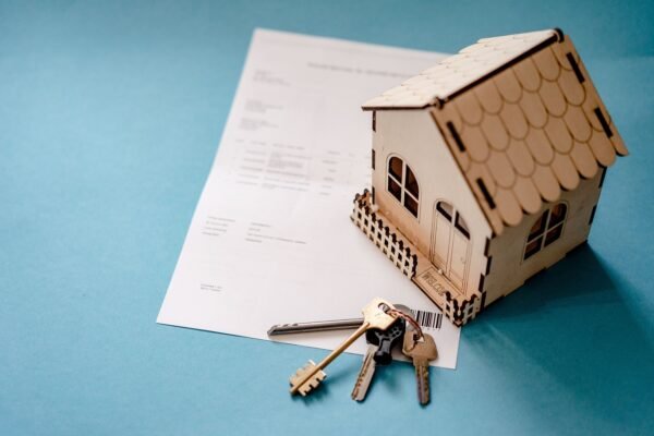 The Main Advantages of Working with a Property Management Company